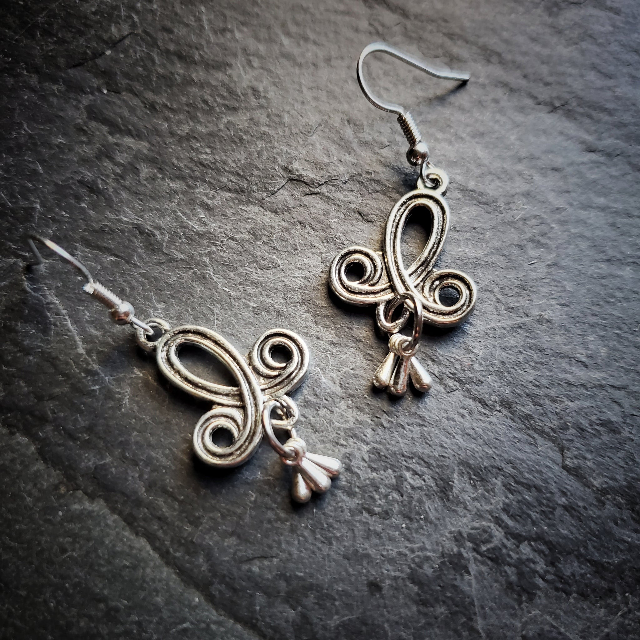 Silver Fleur Earrings