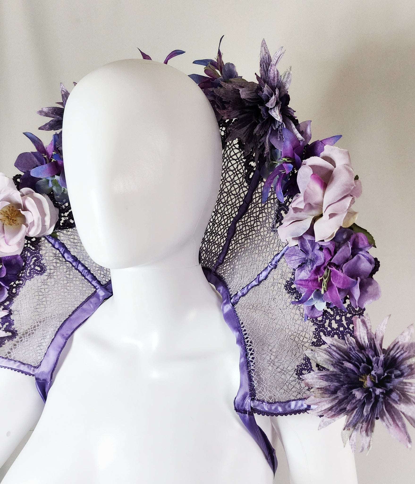 Purple Fairy Queen Fan Lace Stand Up Collar