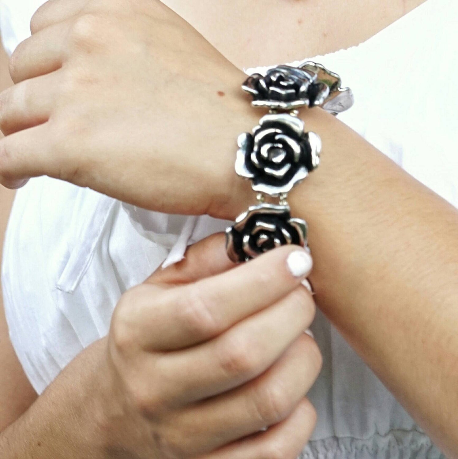 Gothic Rose Bracelet Victorian Fantasy Jewelry - DRAVYNMOOR