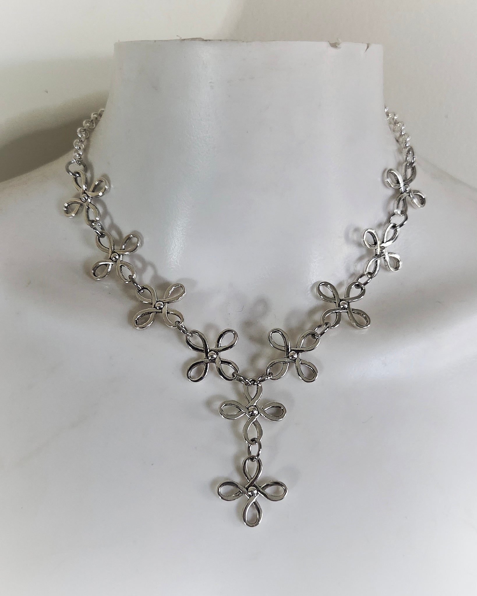 Flower Power Necklace