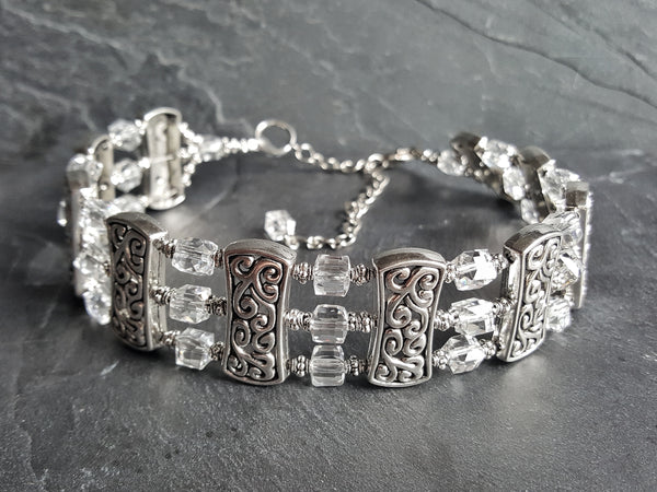 Crystal Choker Necklace and Bracelet Set Bridal Jewelry - DRAVYNMOOR