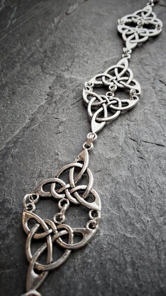 Triquetra Bracelet Wiccan Jewelry Gift for Witch