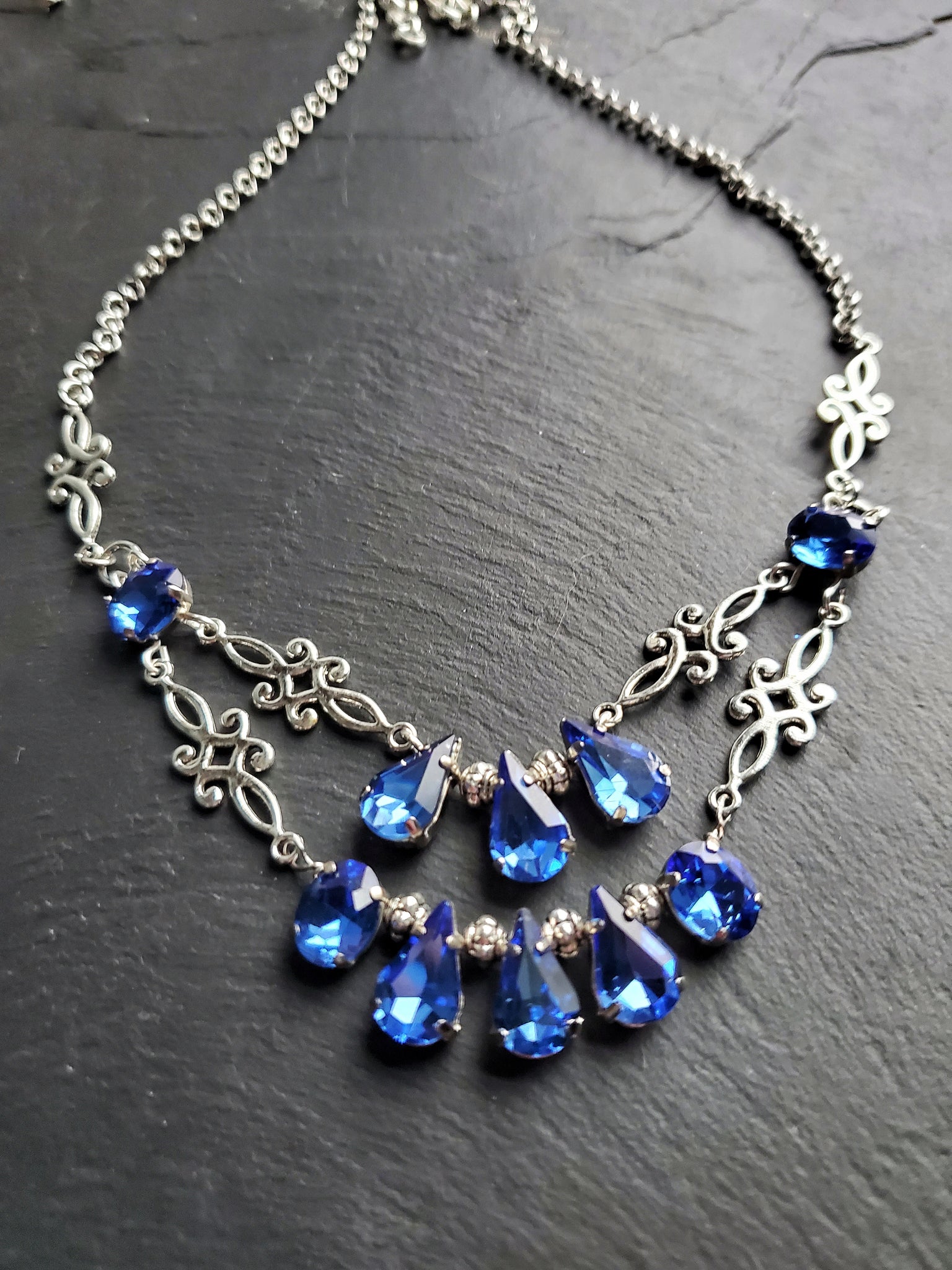 Renaissance Rhinestone Necklace in Red or Blue