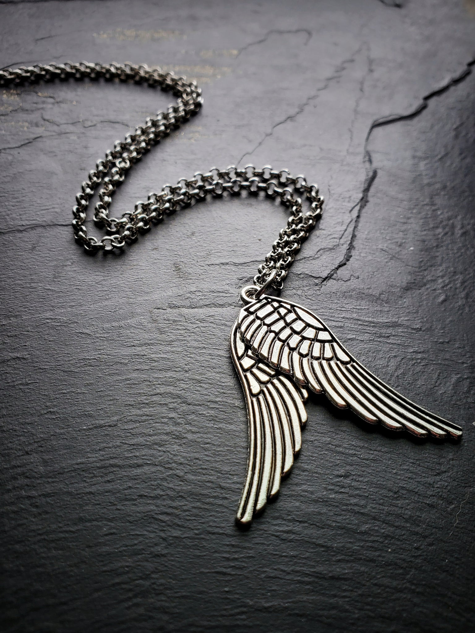 On Fairy Wings Long Necklace Fidget Jewelry