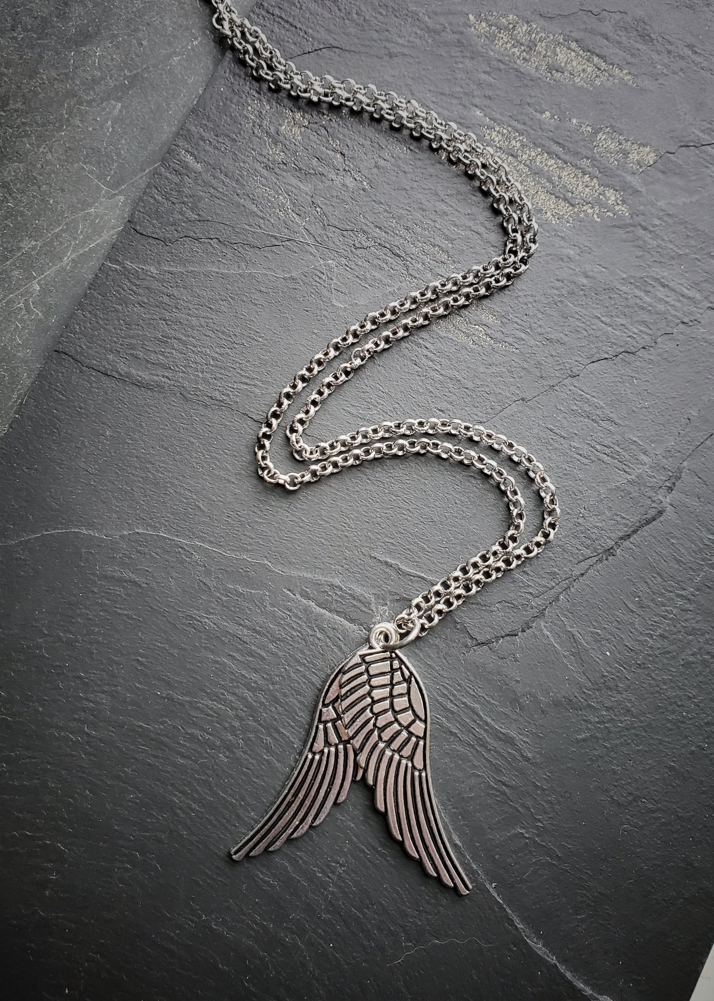 On Fairy Wings Long Necklace Fidget Jewelry