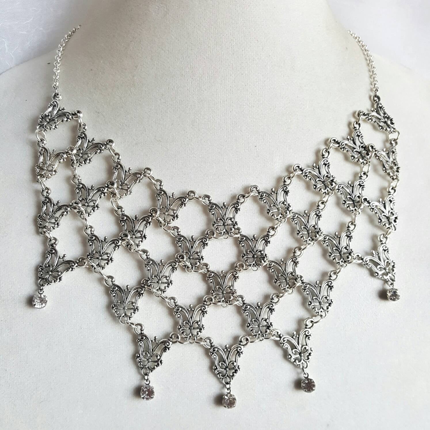 Silver Victorian Necklace - Bridal Jewelry - Ren Faire Costume - Victorian Jewelry - Fantasy Jewelry - Prom Jewelry - Handmade Gift Idea - DRAVYNMOOR